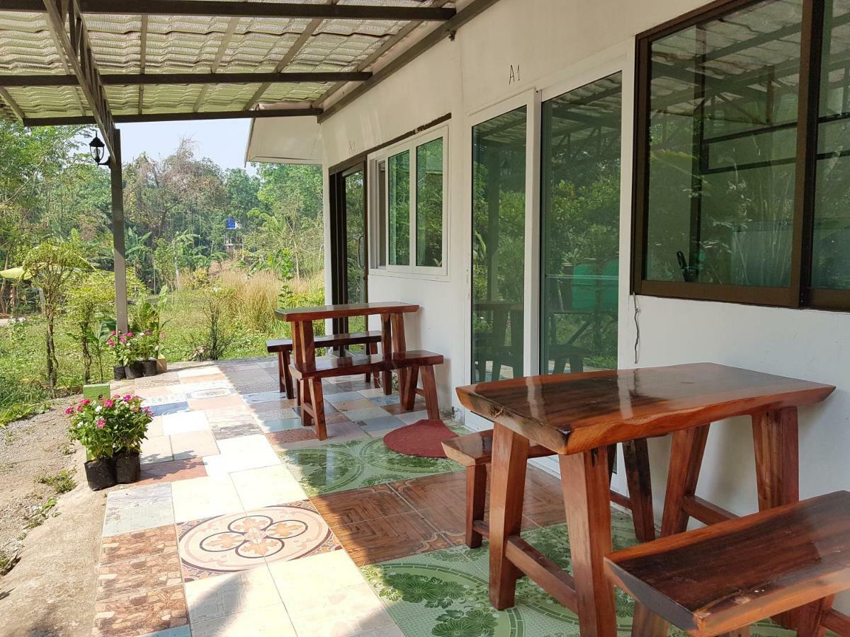 Tararin Hindad Hot Spring Resort Thong Pha Phum Extérieur photo